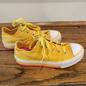 Converse Big Girls EVA Platform Casual Sneakers Size 7